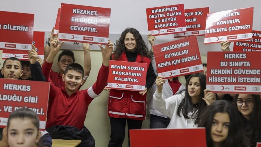 Türk Kızılay, Akran Zorbalığına Karşı Yeni Eğitim Projesi Başlattı