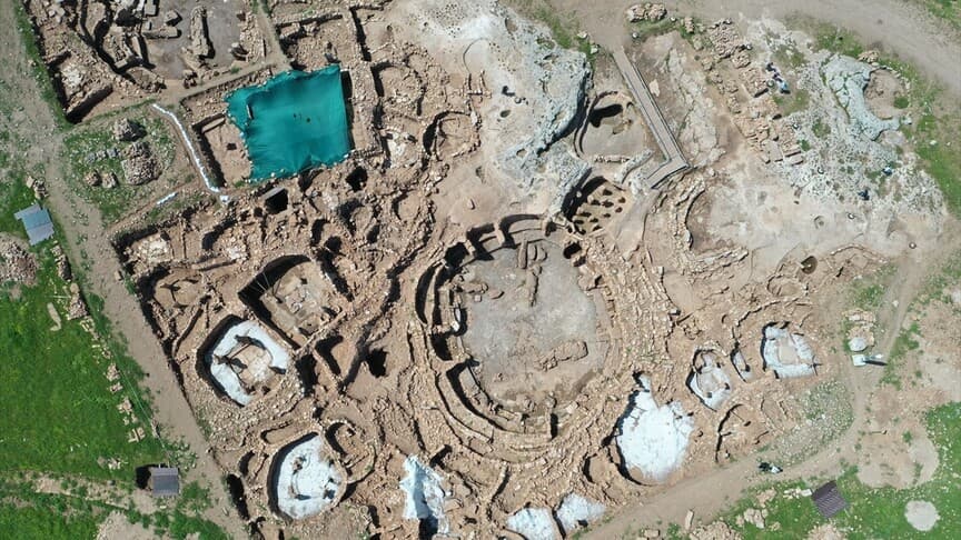 Karahantepe'de 12 Bin Yıl Önce Ceylan ve Baklagil Tüketimi Tespit Edildi