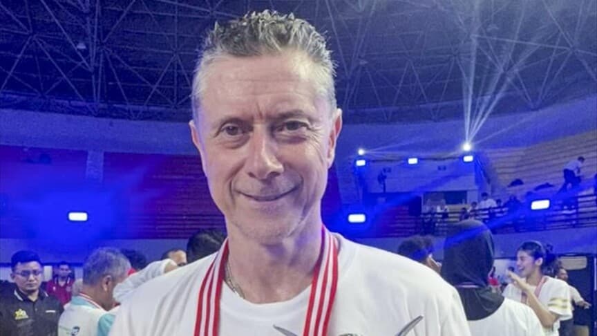 Bülent Karslıoğlu İle Endonezya'da Voleybolun Zaferi