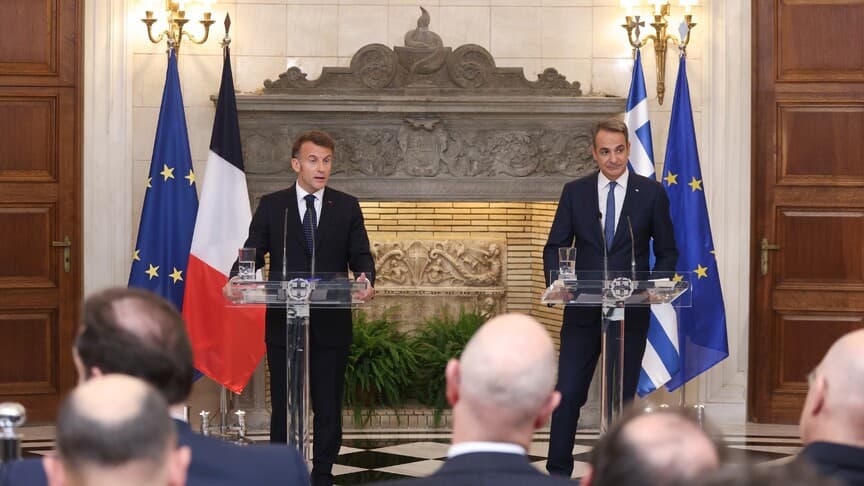 Isolde ve Tristan: Fransa-Yunanistan İlişkilerinin Derinlikleri