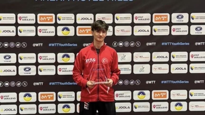 Berk Öztoprak, Dünya Masa Tenisi Gençlik Turu'nda Şampiyon Oldu