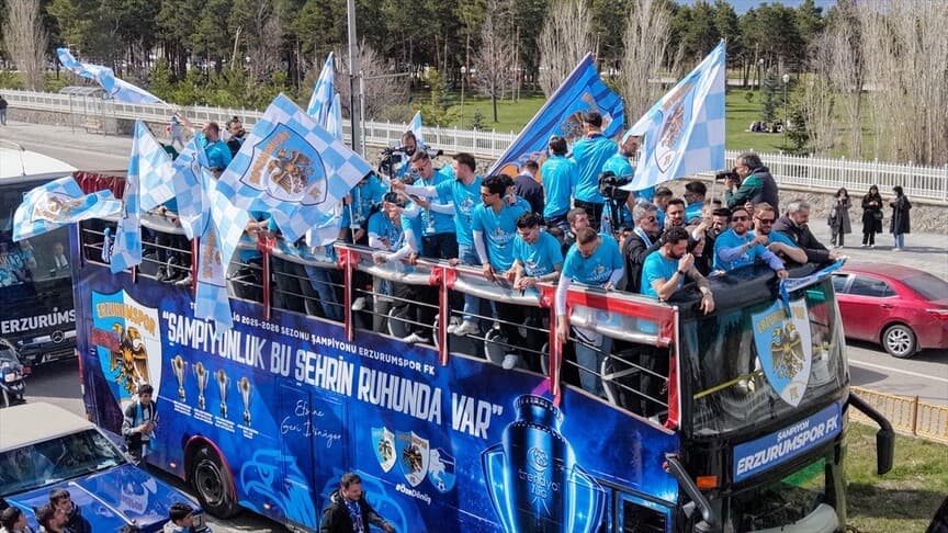 Erzurumspor Şampiyonluk Turu Attı: Süper Lig'e Merhaba!