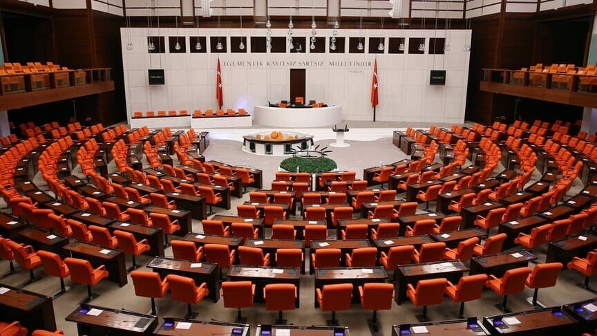 TBMM'de Fahiş Site Aidatlarına Yönelik Düzenleme Geçti